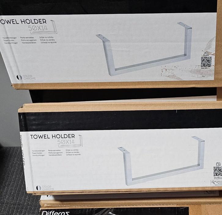 Handdoekhouder Differnz Matt Chrome 50x14mm Nieuw, Huis en Inrichting, Badkamer | Badkamermeubels, Nieuw, Overige typen, Minder dan 100 cm