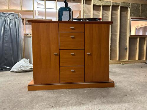 Dressoir Hülsta, Huis en Inrichting, Kasten | Dressoirs, Gebruikt, 150 tot 200 cm, 25 tot 50 cm, Met lade(s), Met deur(en), Met plank(en)