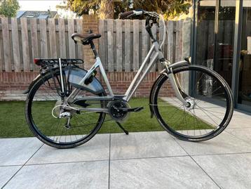 ZEER NETTE GAZELLE ALLURE DAMESFIETS beschikbaar voor biedingen