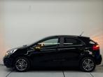 Kia Rio 1.2 CVVT World Cup Edition Plus Cruise Nieuw Apk Led, Gebruikt, Zwart, 4 cilinders, Zwart