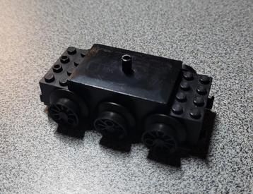Lego trein 12 Volt grijze rails locomotief motor.  beschikbaar voor biedingen