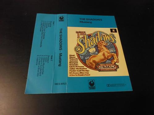 THE SHADOWS - MUSTANG (CASSETTEBANDJE), Cd's en Dvd's, Cassettebandjes, Zo goed als nieuw, Origineel, Pop, 1 bandje, Ophalen of Verzenden