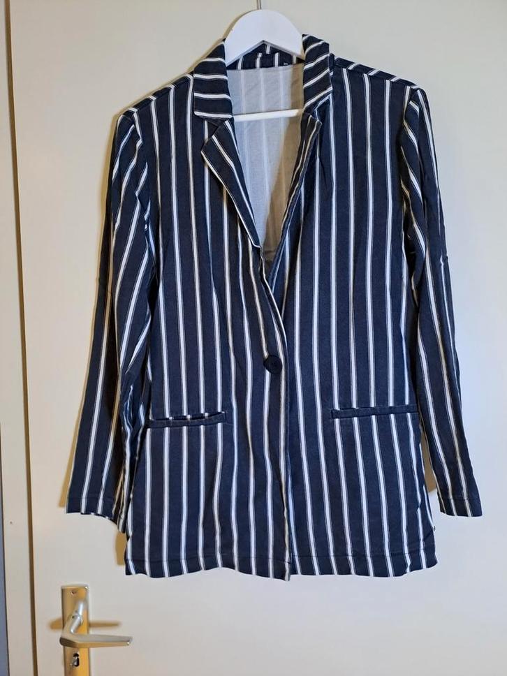Jasje  - L, Kleding | Dames, Jasjes, Kostuums en Pakken, Zo goed als nieuw, Jasje, Maat 42/44 (L), Blauw, Verzenden