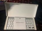 Apple Wireless Keyboard - BRAND NEW, Ophalen of Verzenden, Qwerty, Zo goed als nieuw, Draadloos