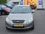 Kia (Pro) Cee d 1.4 Cvvt 2007 Beige, Auto's, 4 cilinders, 1396 cc, Beige, Origineel Nederlands