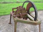 Tekoop antieke Bieten snijmachine /Gietijzer/voor in de tuin, Ophalen