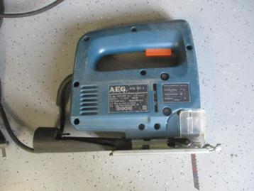 decoupeerzaag 220 volt - hakhamer/hakbeitel compressorlucht beschikbaar voor biedingen