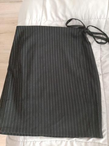 Nieuw! Overslag rokje met krijtstreepje mt 34/12,- incl verz beschikbaar voor biedingen