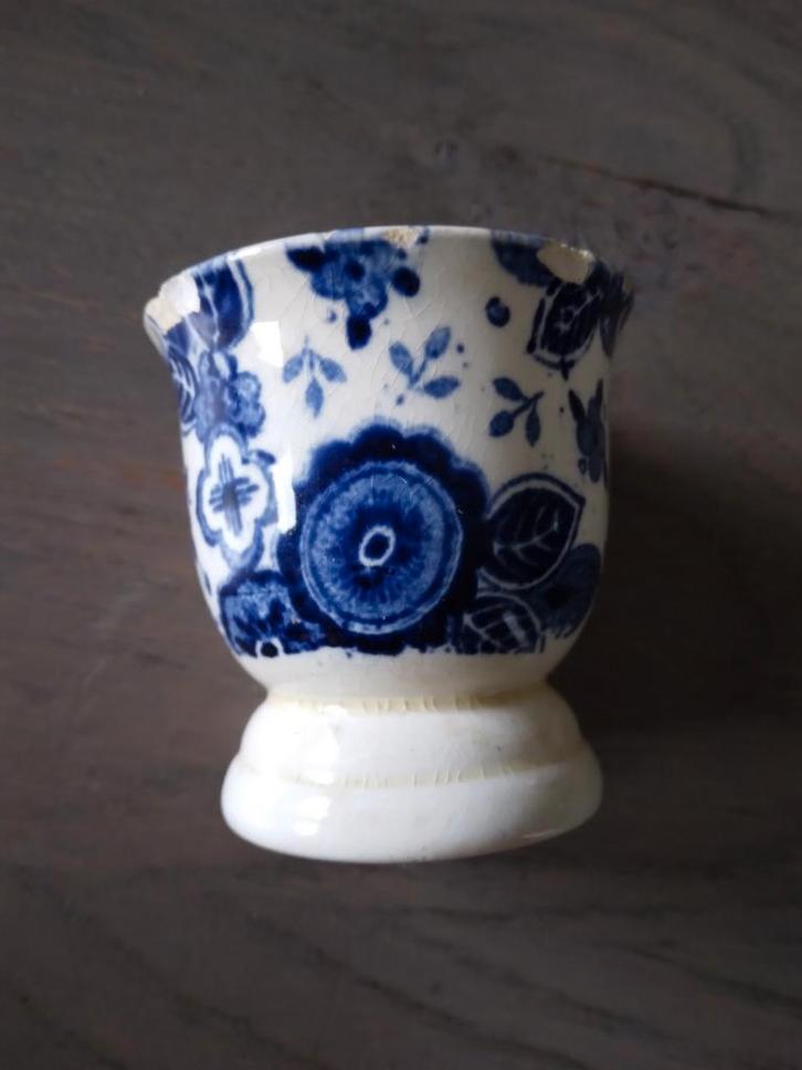 Antieke Beatrix Blauw Eierdop, Antiek en Kunst, Antiek | Keramiek en Aardewerk, Ophalen