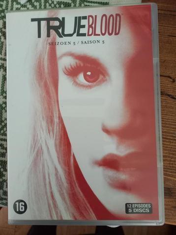 True blood seizoen 5 - 12 episodes 5 discs Prijs 5,00 beschikbaar voor biedingen
