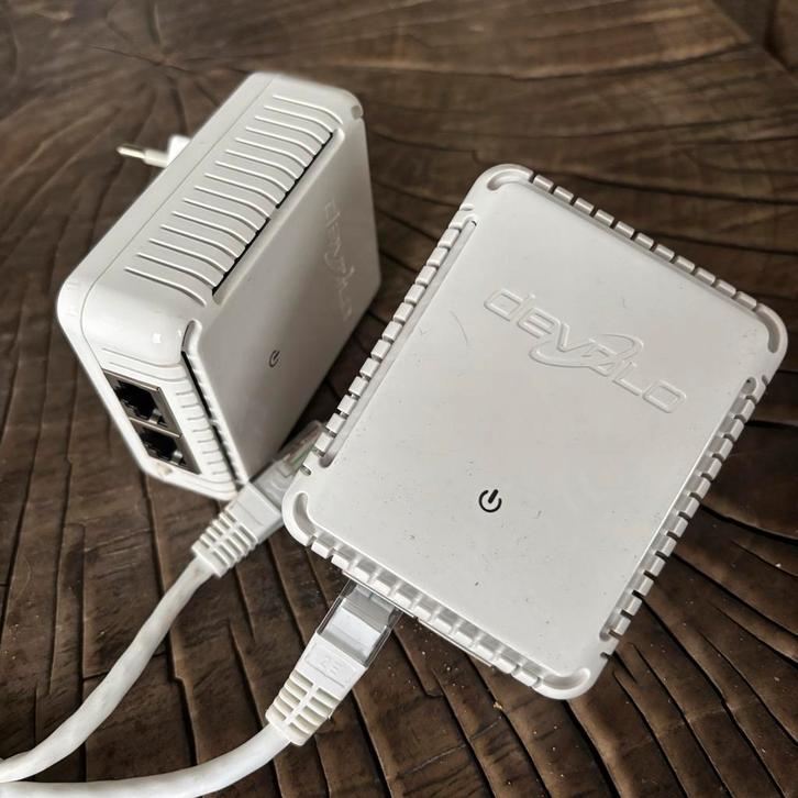 Devolo powerline adapter, Computers en Software, WiFi-versterkers, Zo goed als nieuw, Ophalen of Verzenden