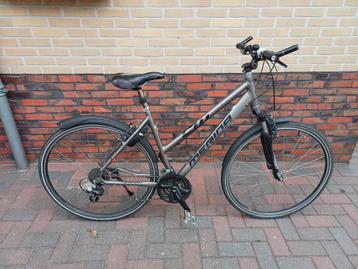 Merida crossway tfs 100 sportfiets beschikbaar voor biedingen