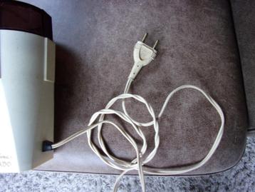 KOFFIEMOLEN MOULINEX/TOMADO/ELEKTRISCH/VINTAGE-RETRO  beschikbaar voor biedingen