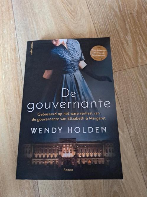 Wendy Holden - De gouvernante, Boeken, Literatuur, Zo goed als nieuw, Nederland, Ophalen of Verzenden