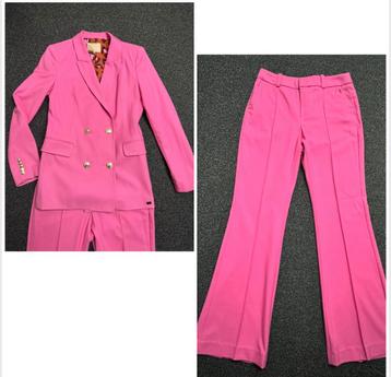 Mooi Roze Josh V psk colbert met broek maat M Als nieuw beschikbaar voor biedingen