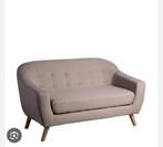 2 seat sofa in beige linen. FREE, Huis en Inrichting, Banken | Sofa's en Chaises Longues, Ophalen, Gebruikt