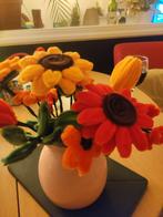 Handgemaakt ambachtelijk bloemstuk in vaas, Ophalen of Verzenden, Nieuw