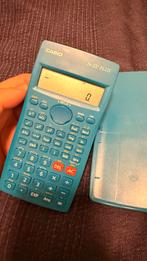 Casio fx-220 Plus calculator, Ophalen of Verzenden, Grafische rekenmachine, Zo goed als nieuw