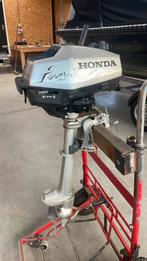 Honda  viertakt 2 pk langstaart, Watersport en Boten, Ophalen of Verzenden, Zo goed als nieuw, Benzine, 30 pk of meer