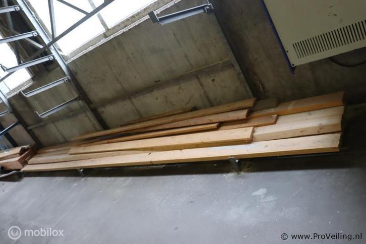 Online Veiling: Partij houten balken, diverse afmetingen ..., Doe-het-zelf en Verbouw, Hout en Planken, Gebruikt