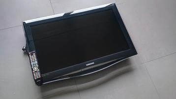 Samsung televisie met Vogel's beweegbare beugel! beschikbaar voor biedingen