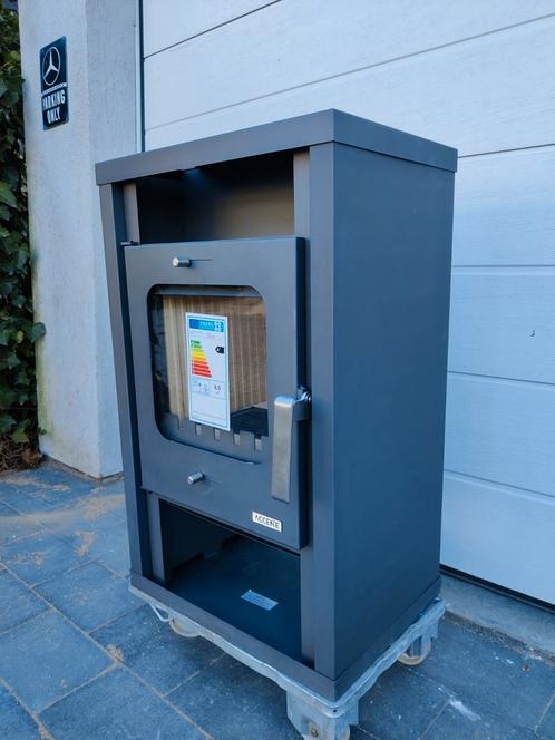 Houtkachel 6 Kw nieuw!, Huis en Inrichting, Kachels, Nieuw, Vrijstaand, Houtkachel, Hout, Ophalen