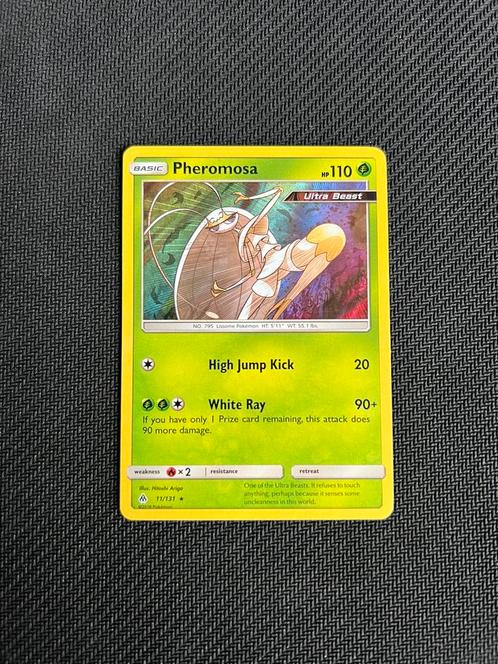 Pheromosa #11 Holo, Hobby en Vrije tijd, Verzamelkaartspellen | Pokémon, Zo goed als nieuw, Losse kaart, Foil, Ophalen of Verzenden
