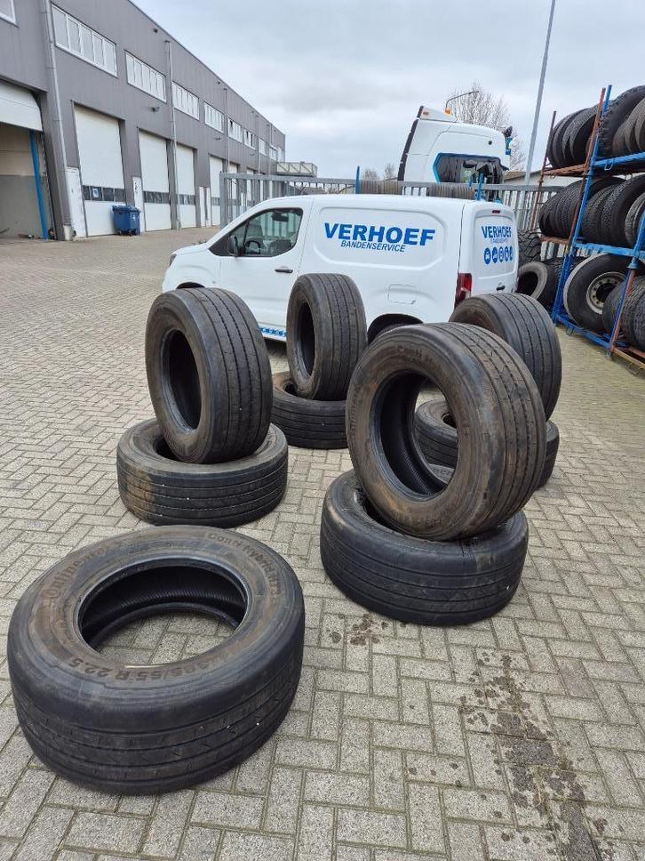 385/55R22.5 Continental HT3 + 385/55R22.5 Dunlop Stuuras, Zakelijke goederen, Agrarisch | Onderdelen | Banden, Velgen en Assen