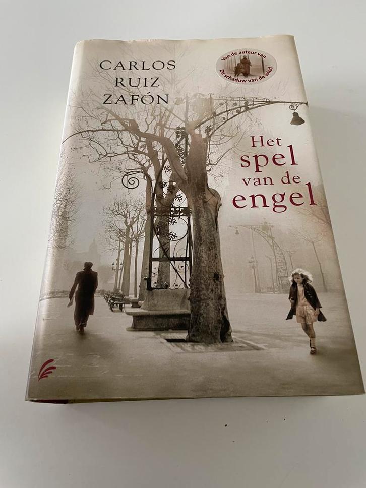 Carlos Ruiz Zafón - Het spel van de engel, Boeken, Literatuur, Gelezen, Ophalen of Verzenden
