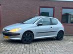Peugeot 206 1.4 3DR 1998 Grijs NIEUWE APK, Voorwielaandrijving, Euro 5, Zwart, 4 cilinders