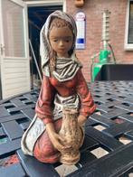Parastone beeld meisje met kruik – Holland – perfecte staat, Antiek en Kunst, Ophalen of Verzenden