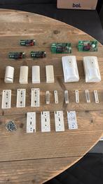 2x bewegingssensor & 4x magneetstrip, Doe-het-zelf en Verbouw, Alarmsystemen, Verzenden, Zo goed als nieuw, Compleet systeem
