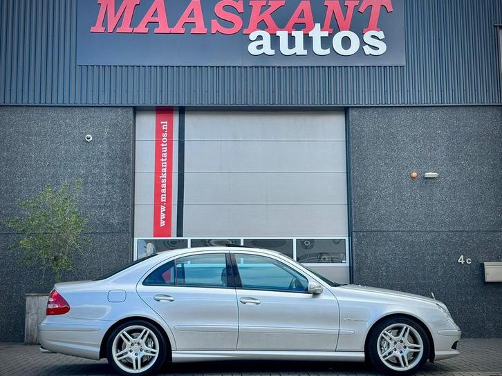 Mercedes E-Klasse E55 / V8 Kompressor / Sedan / 476pk / Sunr, Auto's, Mercedes-Benz, Bedrijf, Te koop, E-Klasse, ABS, Achteruitrijcamera