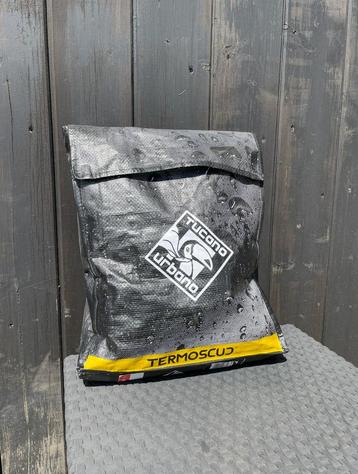 Netjes Piaggio Zip Beenkleed R151 Tucano Urbano beschikbaar voor biedingen