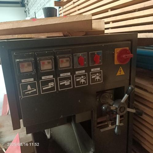 Super pennenbank vertongen P04 incl hoogte meters, Zakelijke goederen, Machines en Bouw | Houtbewerking, Ophalen