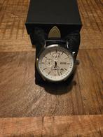 Nieuw Luxe Polshorloge met Leren Band - In Doos, Kleding | Heren, Overige Herenkleding, Ophalen of Verzenden, Nieuw