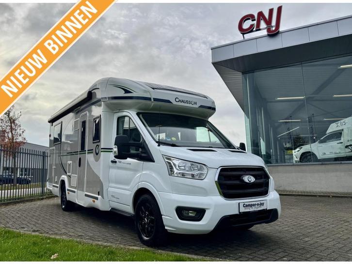 Chausson 788 Titanium off grid, Caravans en Kamperen, Campers, Bedrijf, tot en met 5, Chausson, Diesel, Automaat, Cassettetoilet