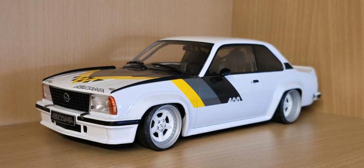 Opel Ascona B 400 Verbouwd (42), Hobby en Vrije tijd, Modelauto's | 1:18, Nieuw, Auto, Ophalen of Verzenden