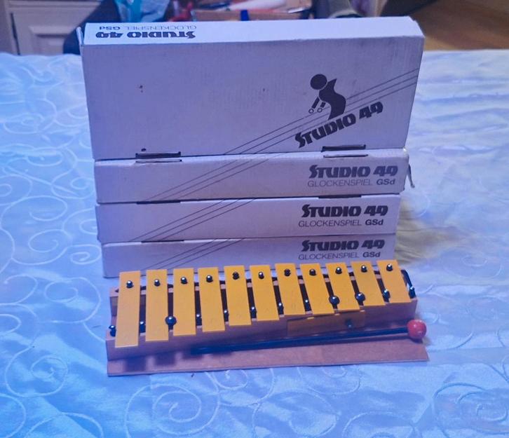 Studio 49 Glockenspiel Gsd in doosje, Muziek en Instrumenten, Overige Muziek en Instrumenten, Gebruikt, Ophalen of Verzenden