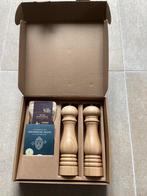 Peper- en zoutmolen, Ophalen, Nieuw