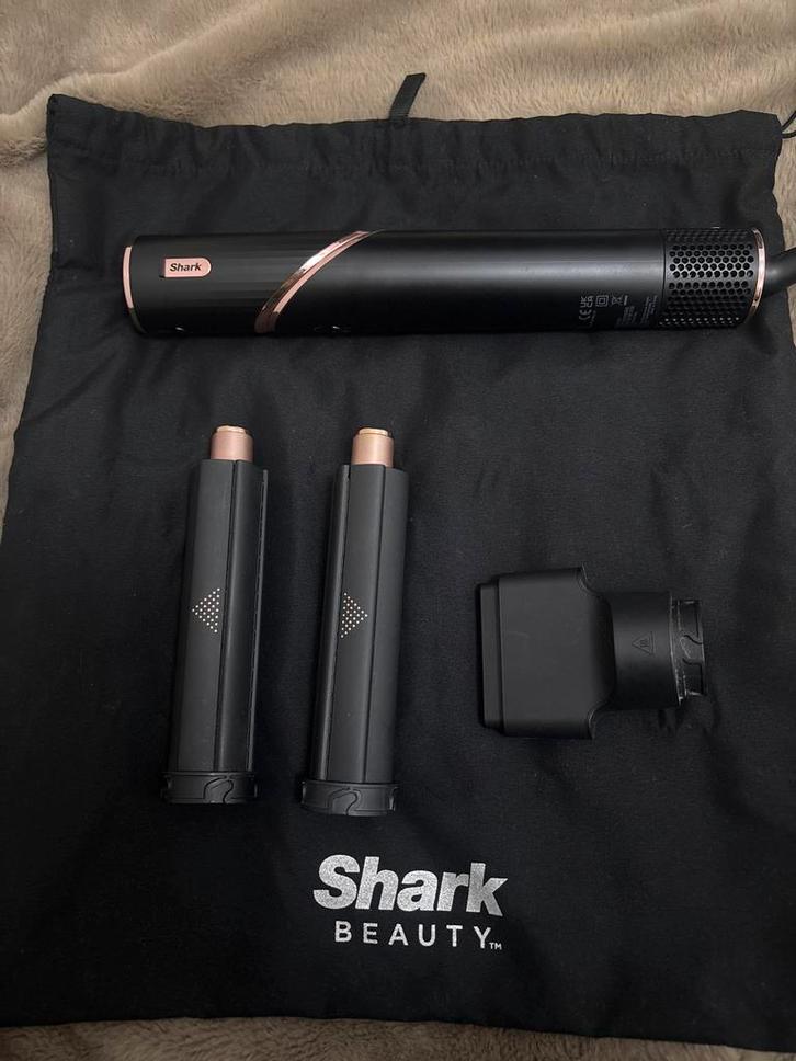 Shark Flexstyle 3-in-1 Föhn & Multistyler, Witgoed en Apparatuur, Persoonlijke-verzorgingsapparatuur, Zo goed als nieuw, Haarverzorging