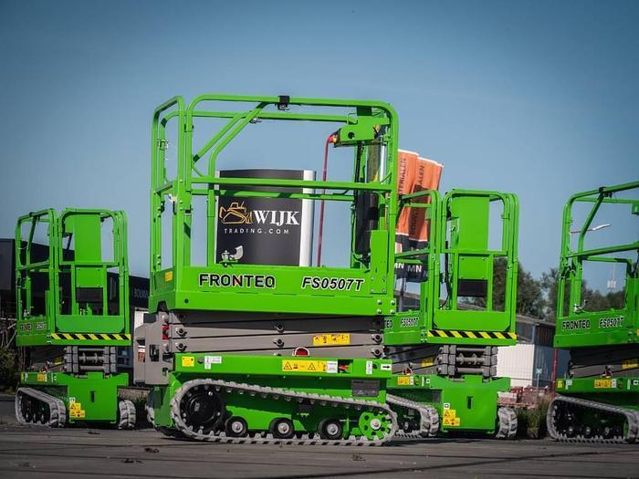 Overigen Fronteq 6.70 mtr rupsschaarhoogwerker/ hoogwerker, Zakelijke goederen, Machines en Bouw | Liften, Steigers en Ladders