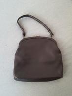 Mooie vintage dames tas, Sieraden, Tassen en Uiterlijk, Tassen | Damestassen, Ophalen, Zo goed als nieuw, Bruin, Handtas