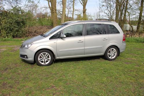 ZAFIRA 2.2 AUTOMAAT 7-PERSOONS ORGINEEL NL MET 160849 KM, Auto's, Opel, Bedrijf, Zafira, ABS, Achteruitrijcamera, Airbags, Airconditioning