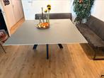 Eetkamer tafel 180 cm x 180 cm linoleum blad, Huis en Inrichting, Ophalen, Zo goed als nieuw, 8 stoelen of meer