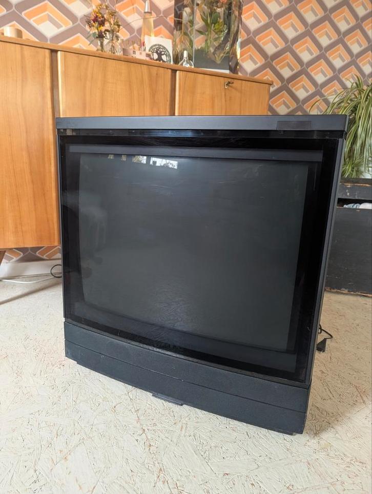 Bang & Olufsen tv met mooie groene kleur, Audio, Tv en Foto, Vintage Televisies, Gebruikt, 60 tot 80 cm, Overige merken, Ophalen