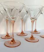 4x Vintage cocktail / martini glazen met roze voet luminarc, Ophalen of Verzenden, Gebruikt
