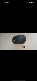 Logitech Draadloze Muis - Zo goed als nieuw! M720, Rechtshandig, Muis, Ergonomisch, Ophalen of Verzenden