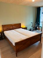 Massief kersenhouten bed (180x220) + 2 nachtkastjes, Ophalen, Zo goed als nieuw, Tweepersoons, English Cottage