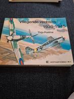 Vliegende Vechters 1939-1945 - Thijs Postma, Thijs Postma, Ophalen of Verzenden, Luchtmacht, Tweede Wereldoorlog